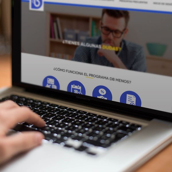 servicios de diseño gráfico profesional Página web para DB Menos